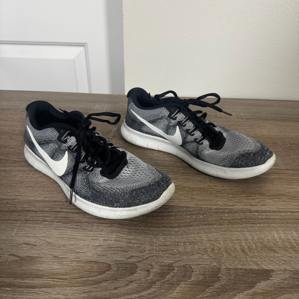 Nike Free RN 2017 Womens Running Shoes Black White Grey 880840-002 Size 8.5